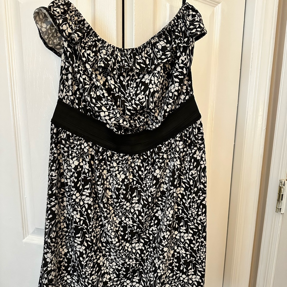 Strapless dress